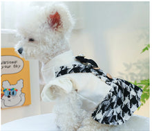 Load image into Gallery viewer, Black Pearl Elegance: Autumn & Winter Pet Princess Dress